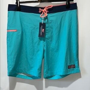 Vineyard Vines  9" striped board shorts NWT